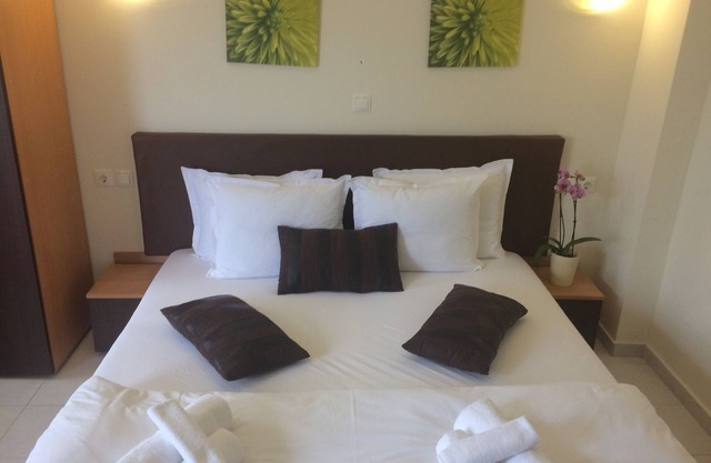 Posto studio 2 chania crete 100 m from the beach