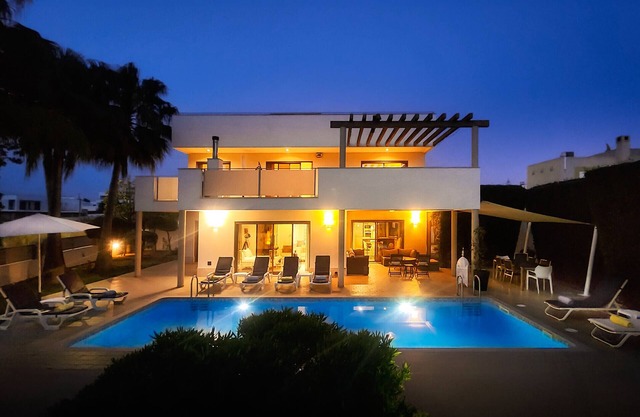 Praia by Check-in Portugal