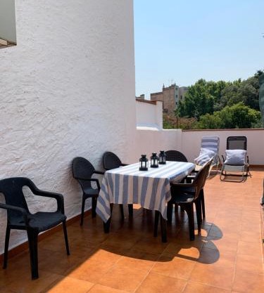 Preciosa vivienda enorme y totalmente equipada en el centro de Figueres