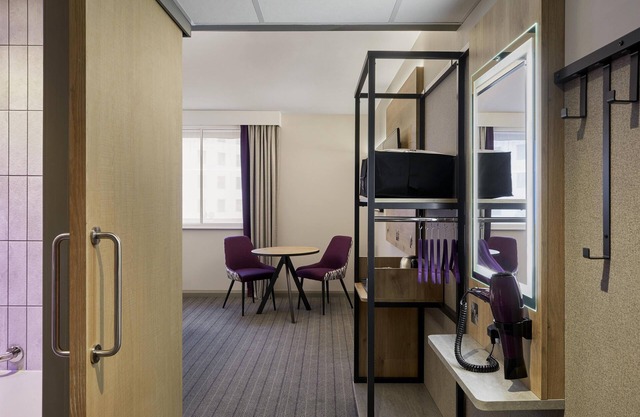 Premier Inn Bolton - Stadium/Arena