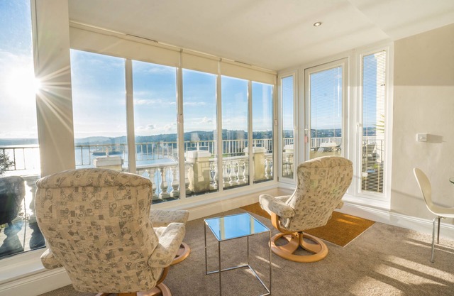 Premier one bed sea view apartment with balcony