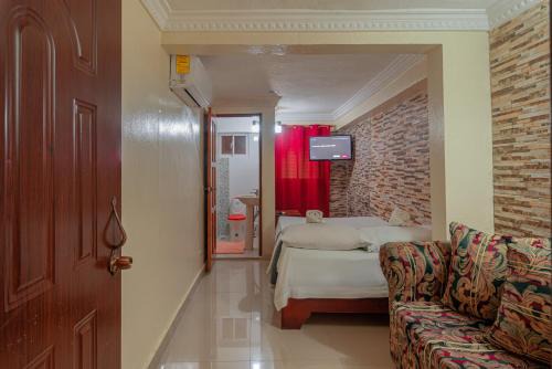 Premium Single Room in Corales Sur - Parque del Este - Las Americas Airport