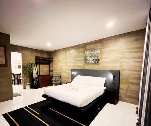 Premium Studio with Fast WiFi Netflix PS4 Bria Homes GenSan