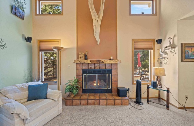 Prescott Golf Oasis Upscale Dog-Friendly Home