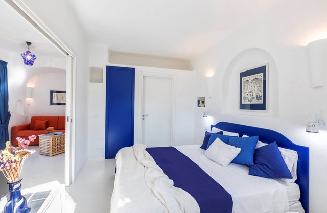 Prestige Two-Room Apartment with a wide terrace and outstanding sea view