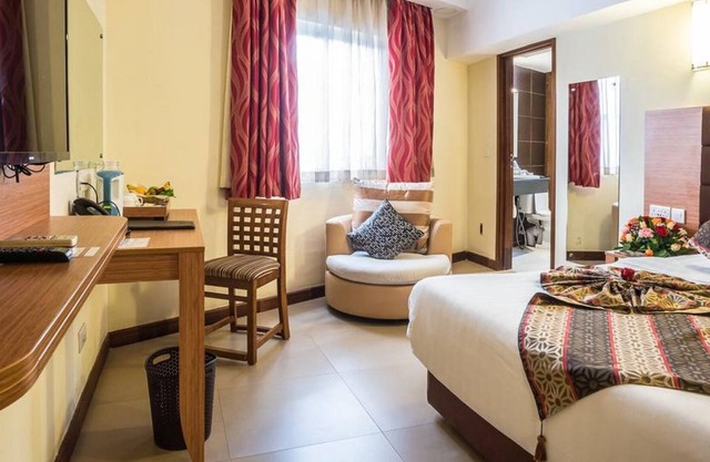 Prideinn Mombasa City 6