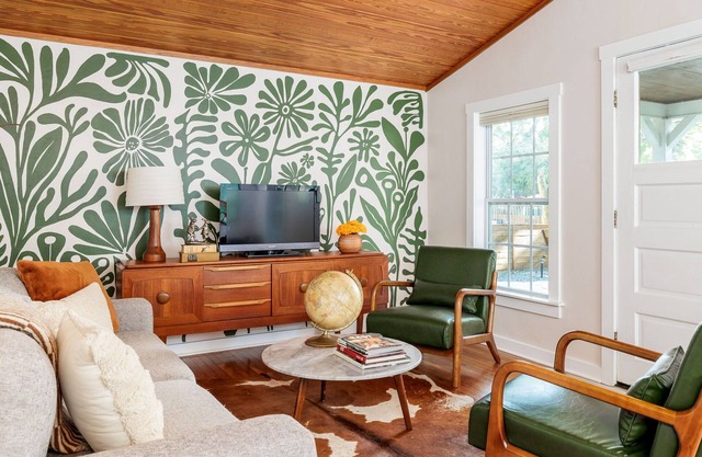 Prime East Side Austin | Casa & Casita Cherico