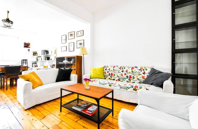 Prime Spot - 2BR -1.5BTH - Next to Nevsky Church