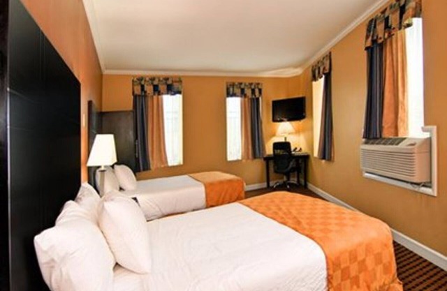 Prince Hotel