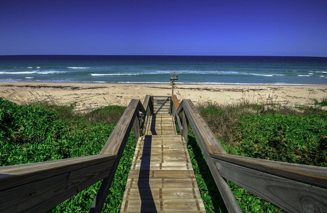 Pristine and Private Oceanfront Estate, Sleeps 12