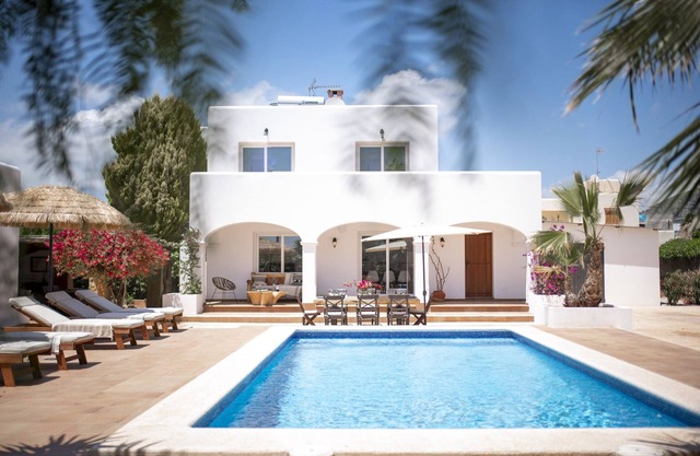 Private Villa near Ibiza town (10min)