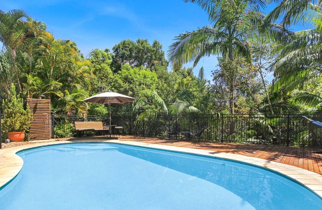 Private 5 BD Home Nestled Amongst The Hinterlands