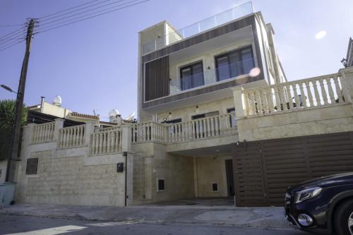 Private 5BR Villa with Sunset Rooftop, BBQ zone, Private Pool and Quiet Luxury near sea