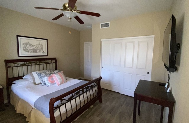 Private access, private room, private bathroom
