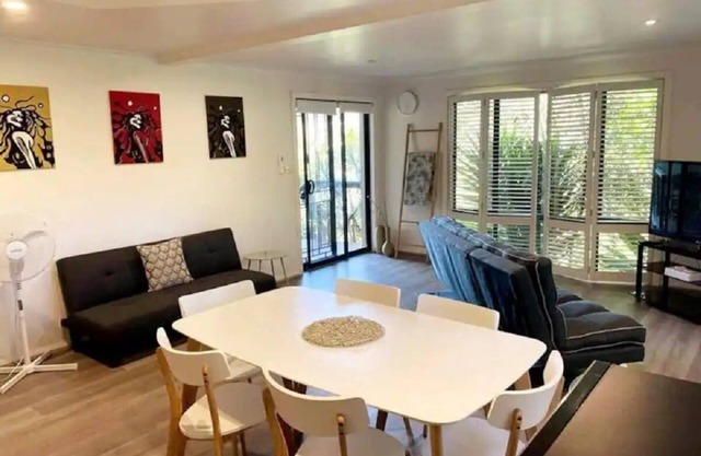 Private and Spacious (family) Studio, only 5 mins drive from the beach