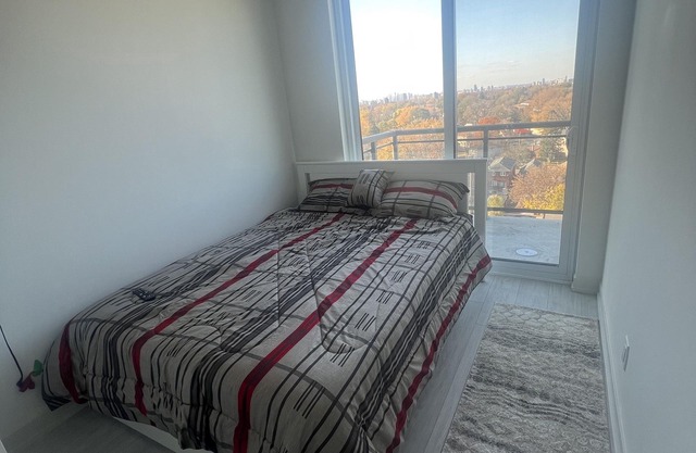 Private bedrooms near beachesn