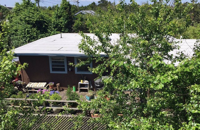 Private, comfortable, sweet spot by the bay!!