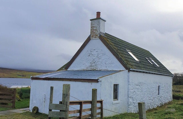 Private cottage by the sea