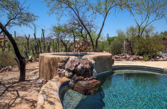 Private Desert Gem - Ironwood Vista