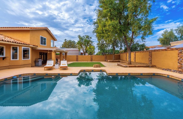 Private Desert Oasis | Pool | Spacious home | Backyard Fun