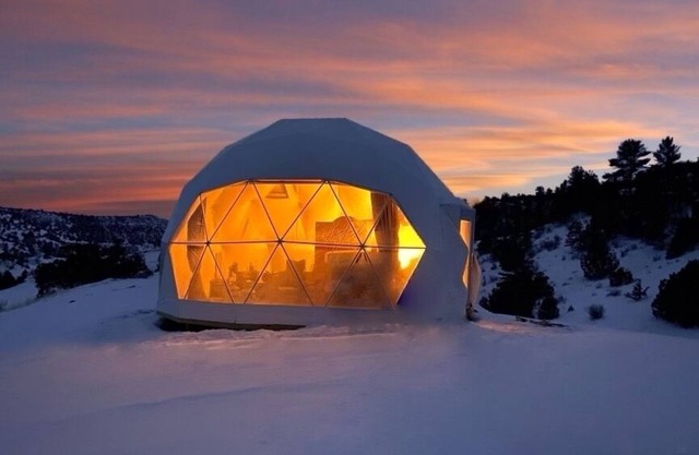 Private Dome Under the Stars! Guernsey State Park