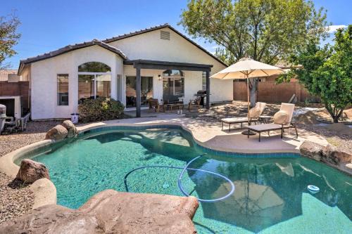 Private Heated Pool Phoenix Sanctuary with Foosball