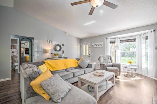 Private Heated Pool Sunny Homosassa Stay!
