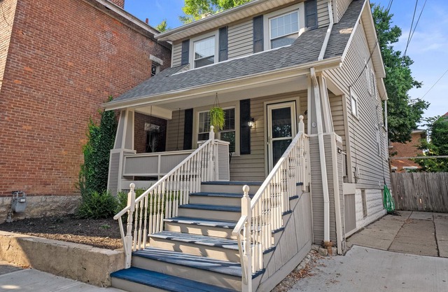 Private Home Away From Home Close to Schiller Park