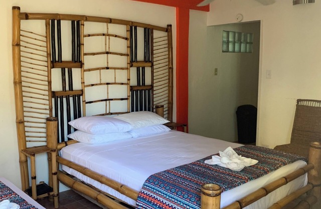 Private Hopkins Room w/AC @ All Seasons Belizen