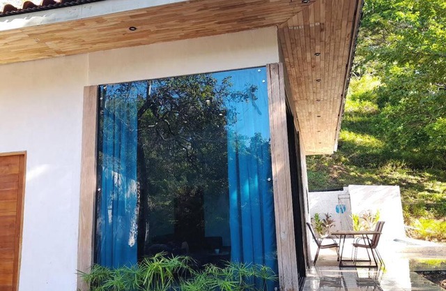 private & luxuirios villa