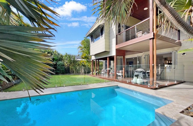 Private Mudjimba Oasis- Pet friendly