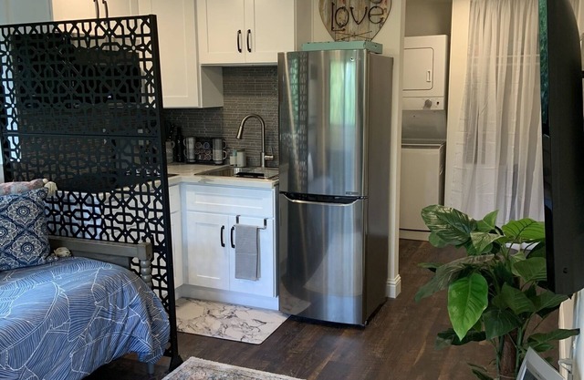 Private, Newly Renovated In-Law in Montclair Hills.