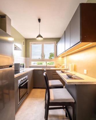 Private parking Spacious and bright