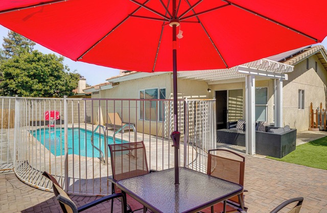 Private Pool & Patio: Pet-Friendly Bakersfield Gem