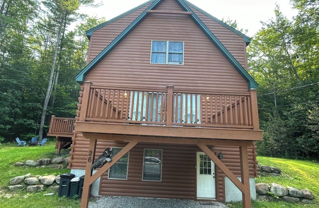 Private quiet home close to Sunday River, Bethel village, and summer recreation