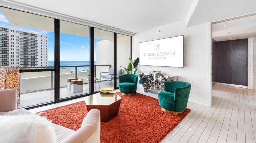 Private Residence at South Beach - 811
