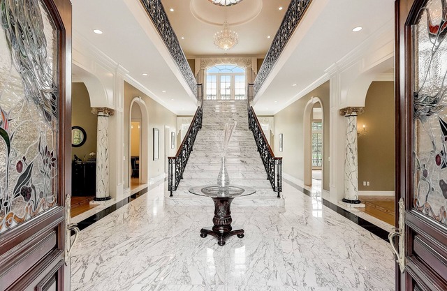 Private RESORT in the Most Expensive City in US