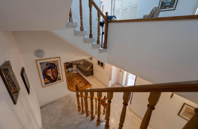 Private room in great Vila