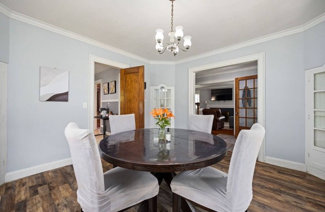 Private Room w/Queen Bed | Affordable & Clean