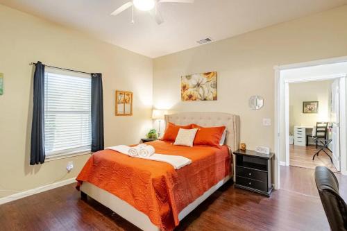 Private Rooms in San Antonio Home 5 mins to downtown