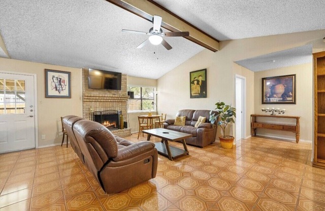 Private San Antonio Getaway Near SeaWorld!