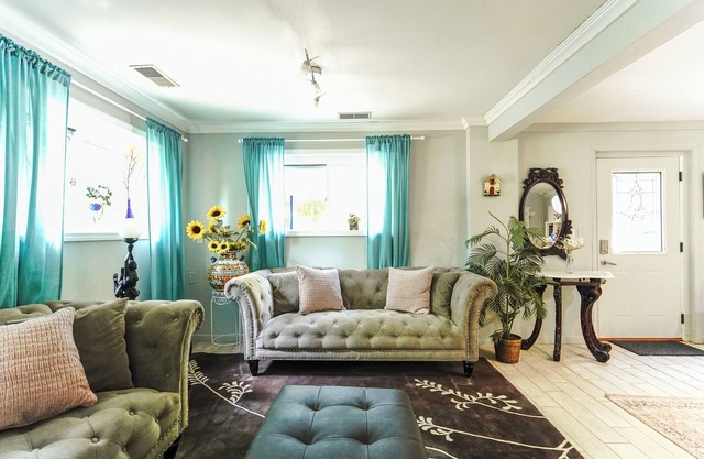 Private & Spacious Apartment