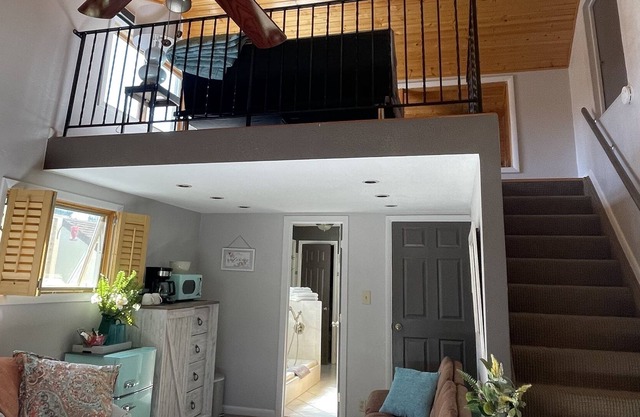 Private Studio apartment in Laramie
