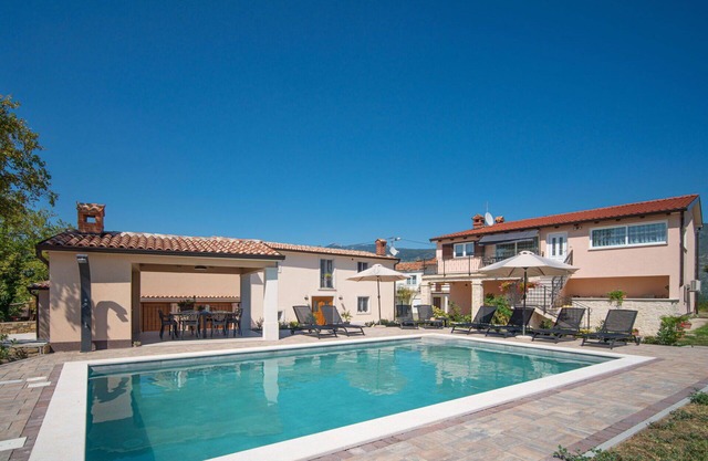 Private Villa with A/C, private pool, WIFI, TV, terrace, pets allowed, panoramic view, parking