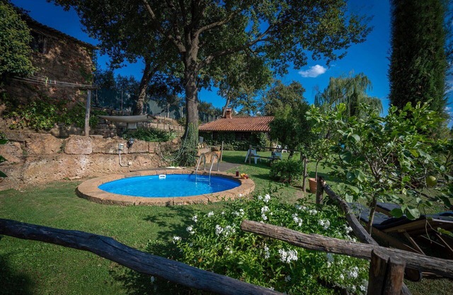 Private Villa with A/C, WIFI, private pool, TV, patio, pets allowed, panoramic view, parking