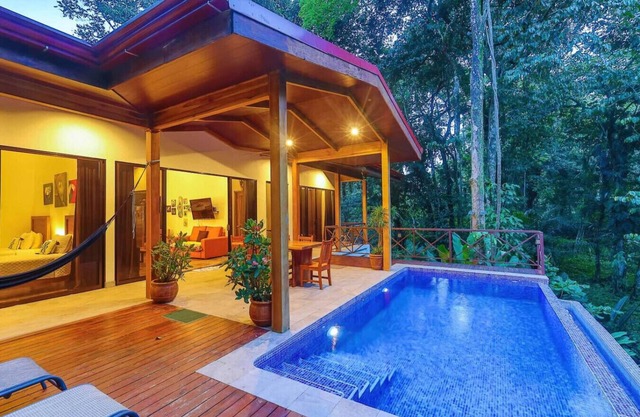 PrivateGem/3 miles to Manuel Antonio Beach/NatPark