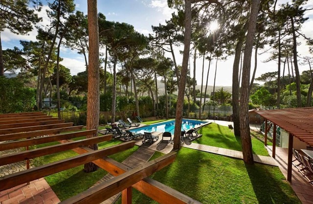 (PROMO- 20% off) - Relax for big families in Colares/Sintra