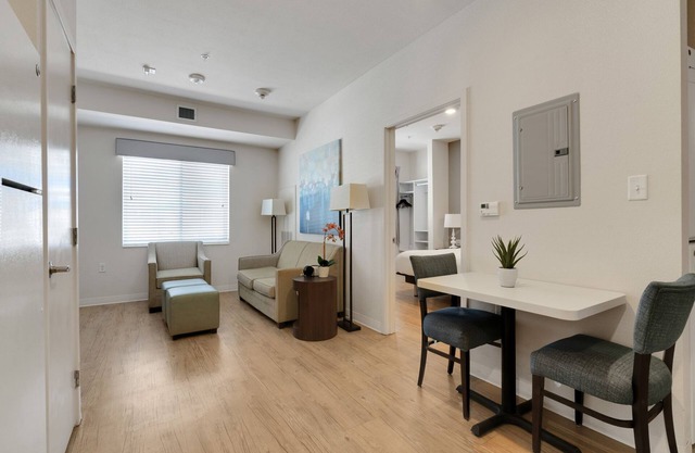 Properties by Preston I Spacious 1 Bed 1 Bth