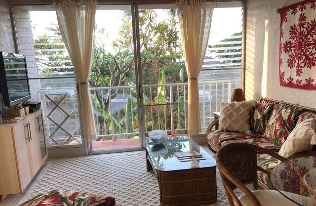 Puako - Well Appointed, Family-Friendly Island-Style Corner Condo