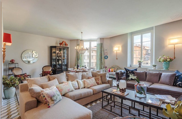 PUCCINI PENTHOUSE with Terrace inside Lucca